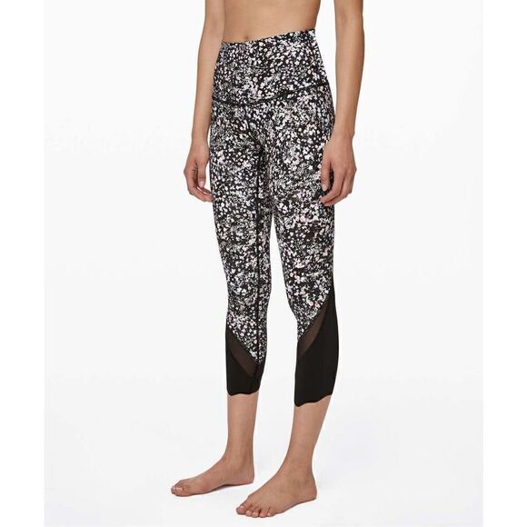 Womens Lululemon Wunder Under Crop II - Picture 1 of 6